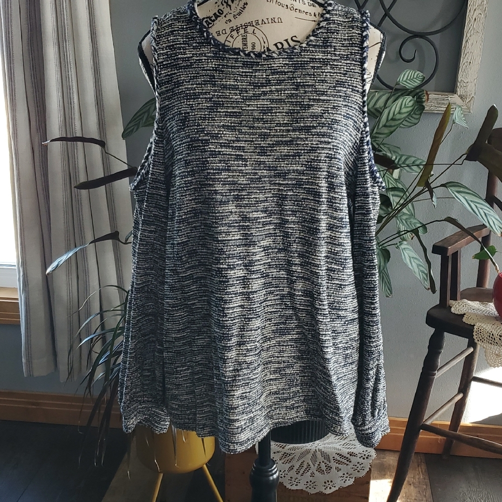 LOFT Black and White Textured Tank Top
